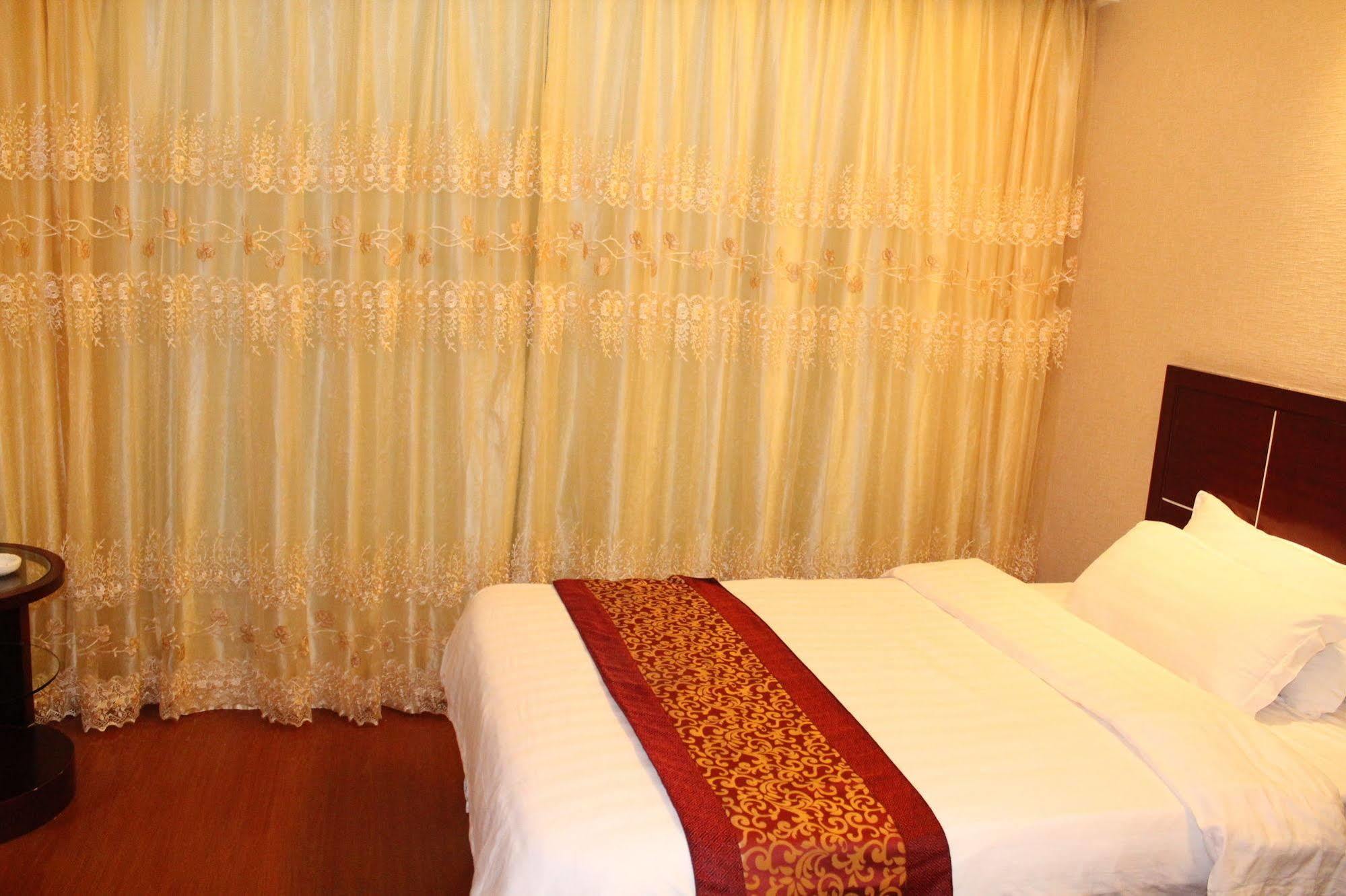 Zhongda Jindu Hotel Kanton Exterior foto
