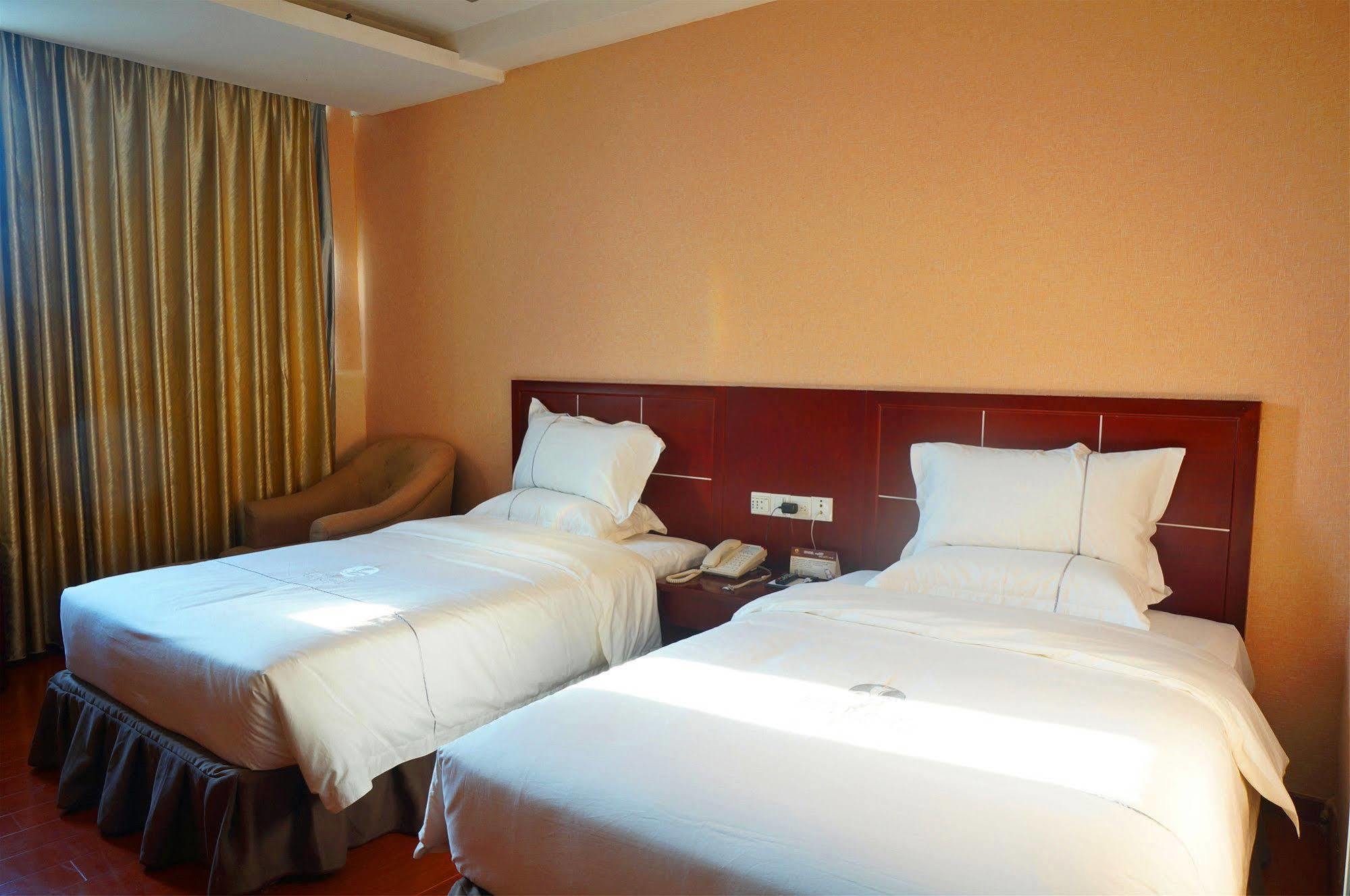 Zhongda Jindu Hotel Kanton Exterior foto
