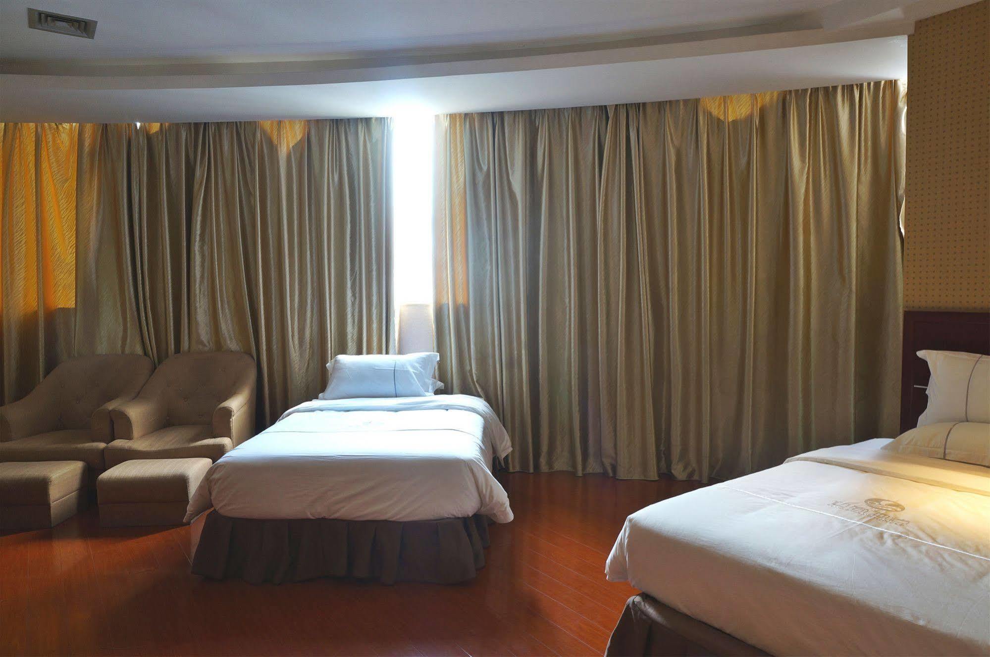 Zhongda Jindu Hotel Kanton Exterior foto